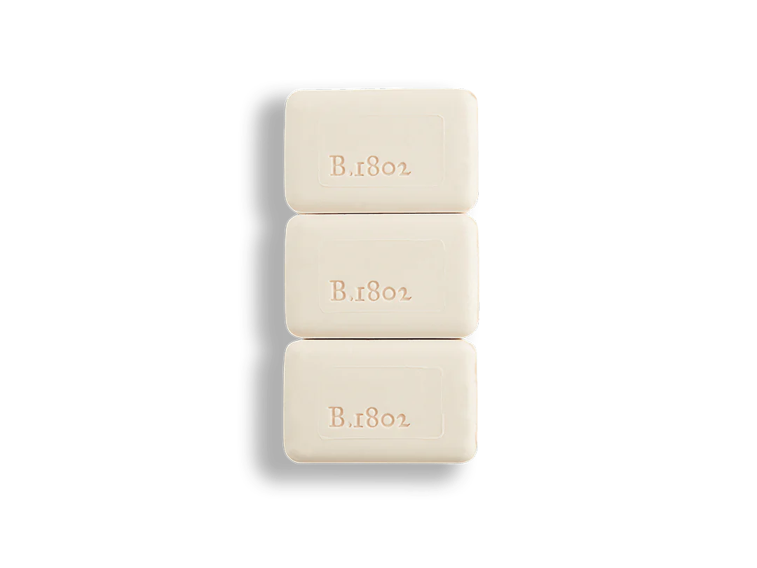 Vanilla Absolute 3-Pack Palm-Sized Bar Soap Set - Image 6